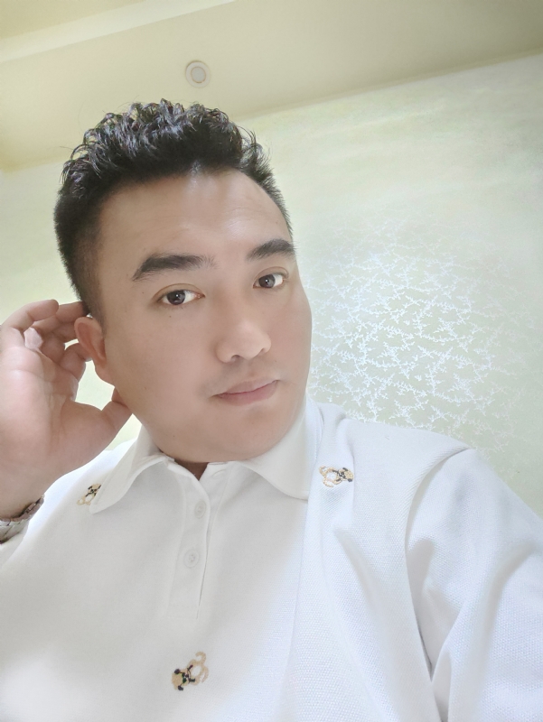 哈哈先生的第二张照片--福安上门女婿服务网