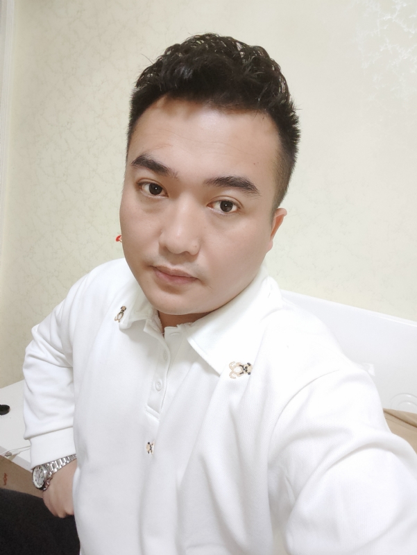 哈哈先生的第三张照片--福安上门女婿服务网